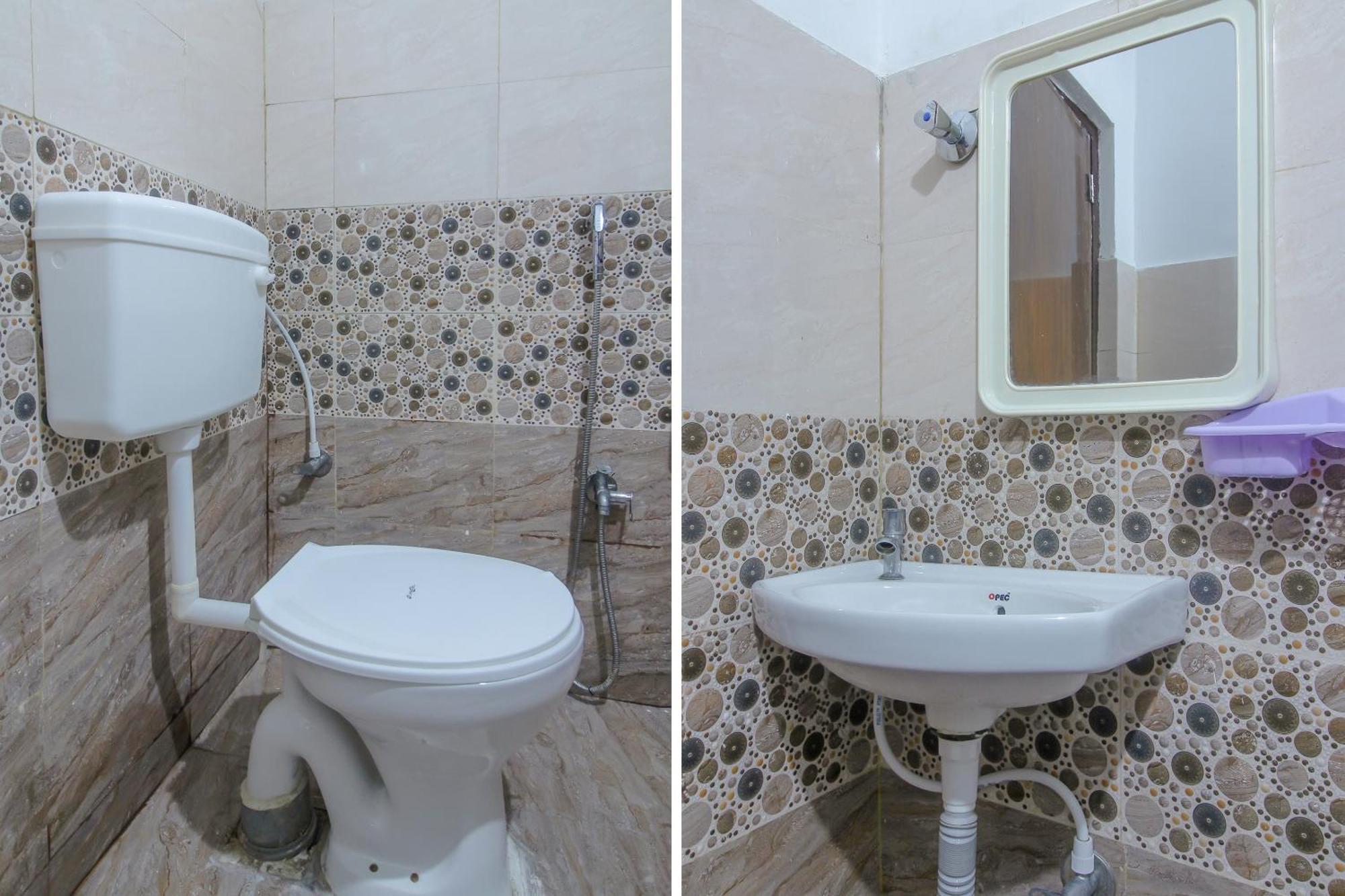 Spot On 81775 Mohit Gokul Lodge New Luxury Room'S Near Secunderabad Railway Station Lālāguda Exterior foto